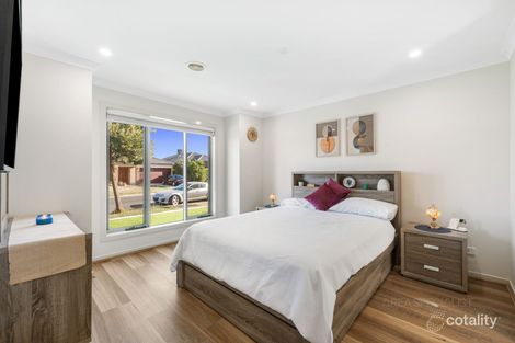 Property photo of 76 James Cook Drive Truganina VIC 3029