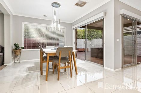 Property photo of 28 Newstead Street Keysborough VIC 3173