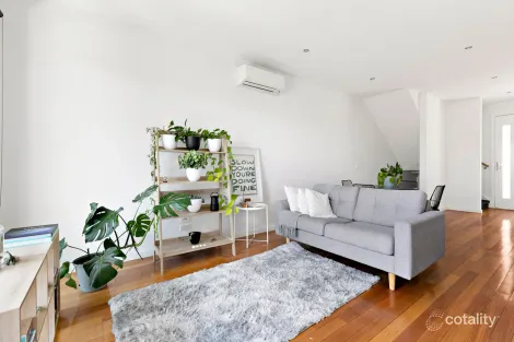 Property photo of 5/16 Austin Crescent Pascoe Vale VIC 3044