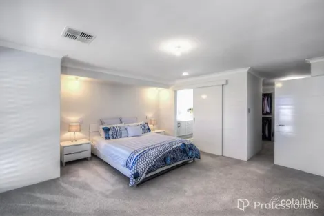 Property photo of 4 Spindle Grove Jindalee WA 6036