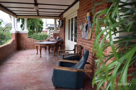 Property photo of 10 Hedgerow Avenue Parkes NSW 2870