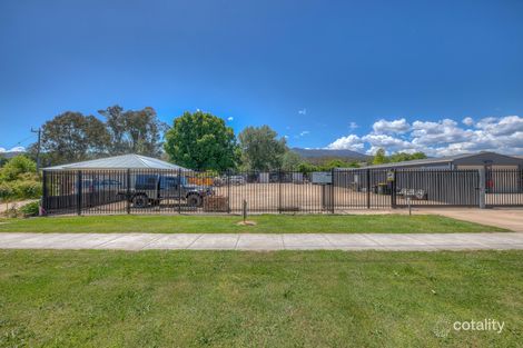 35 Station St, Porepunkah, VIC 3740