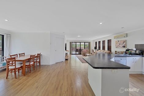 Property photo of 12 Treena Place Innes Park QLD 4670