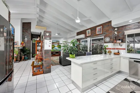 Property photo of 35 Beach Drive Burrum Heads QLD 4659