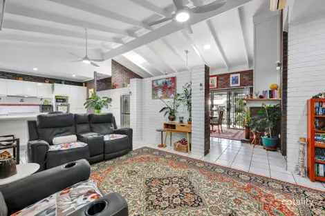 Property photo of 35 Beach Drive Burrum Heads QLD 4659