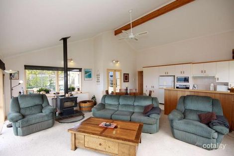 Property photo of 19 Churchill Road Forster NSW 2428