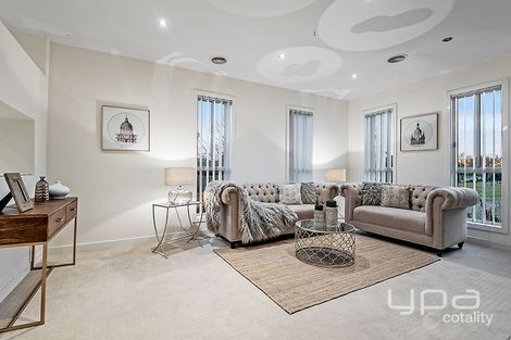 Property photo of 25 Northstead Way Craigieburn VIC 3064