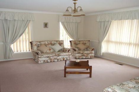 Property photo of 7 Saran Place Orange NSW 2800