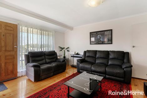 Property photo of 2/10 Riverside Court Morphett Vale SA 5162