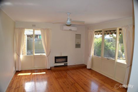 Property photo of 17 Grenache Road Hackham SA 5163