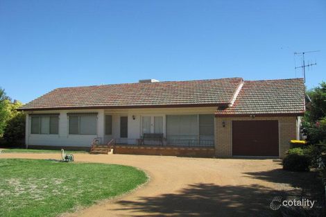 172 Algalah St, Narromine, NSW 2821