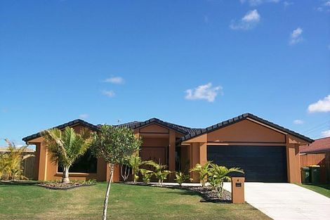 Property photo of 4 Alstonville Way Currimundi QLD 4551