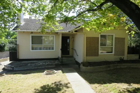 13 Yarrinup Ave, Chadstone, VIC 3148