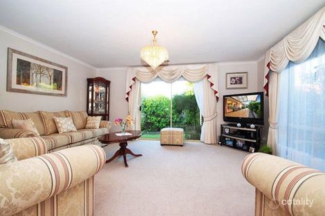 Property photo of 2/2 Cullis Parade Bayswater VIC 3153