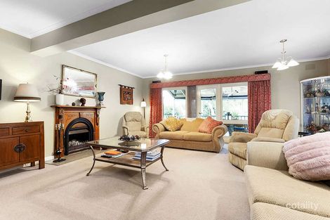 Property photo of 6 Collett Avenue Ringwood VIC 3134