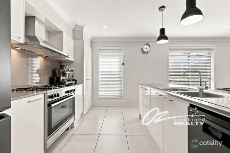 Property photo of 24 Corella Crescent Sanctuary Point NSW 2540