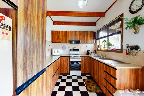 Property photo of 5 Wuttrich Street Moe VIC 3825
