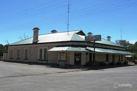 18 Railway Tce, Gulnare, SA 5471