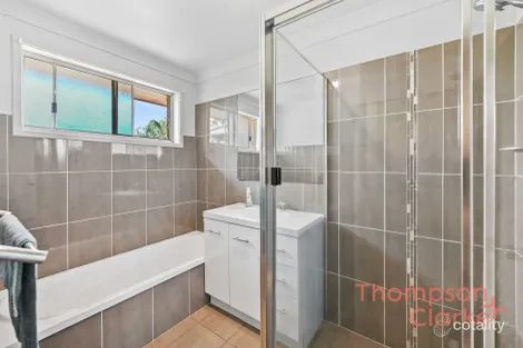 Property photo of 3 Park View Crescent McDougalls Hill NSW 2330