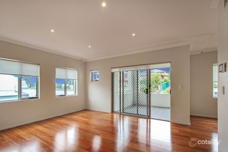 2/1 William St, Ryde, NSW 2112