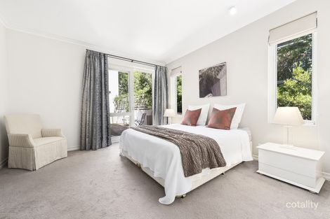 Property photo of 2/9 Woorigoleen Road Toorak VIC 3142