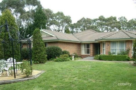 10 Cypress Pde, Bowral, NSW 2576