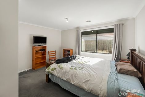 Property photo of 5 Hatfield Drive Drouin VIC 3818