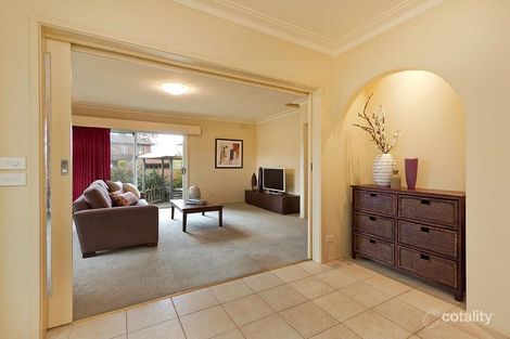 Property photo of 6 Kubis Crescent Dingley Village VIC 3172