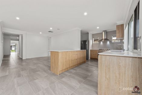 Property photo of 9 Isham Street Point Cook VIC 3030