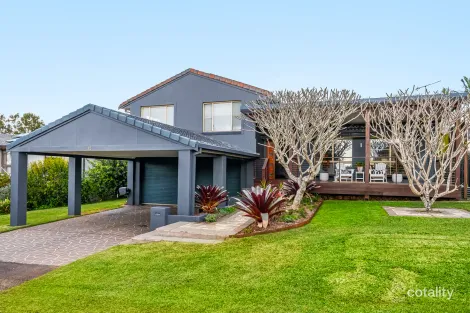 32 OPAL CRES, ALSTONVILLE, NSW 2477