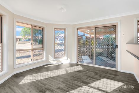 Property photo of 7 Alfred Place Flinders View QLD 4305