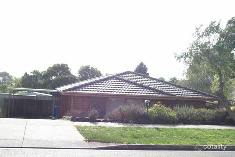 11 Cumberland Ch, Hampton Park, VIC 3976