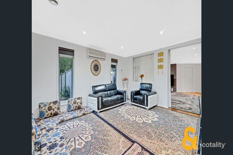 Property photo of 7 Moreton Bay Boulevard Lyndhurst VIC 3975