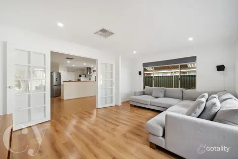 Property photo of 41 Delton Way Atwell WA 6164