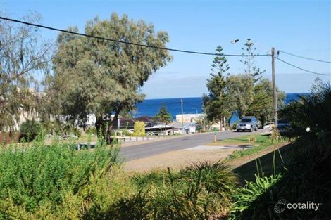 Property photo of 20A Karrinyup Road Trigg WA 6029