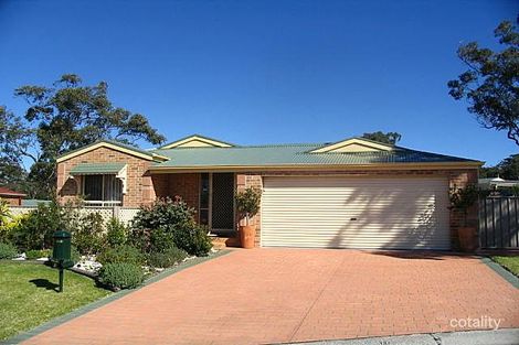 1 Delavia Dr, Lake Munmorah, NSW 2259