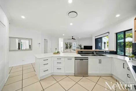 Property photo of 13 Driftwood Drive Castaways Beach QLD 4567