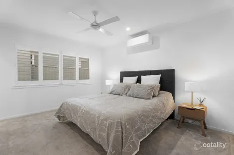 Property photo of 5 Serenity Drive Eli Waters QLD 4655