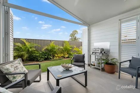 Property photo of 5 Serenity Drive Eli Waters QLD 4655