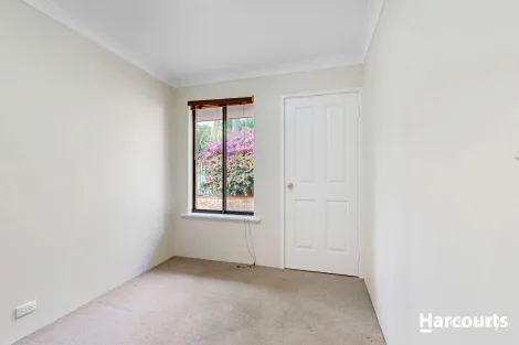 Property photo of 3 Sheen Court Kingsley WA 6026