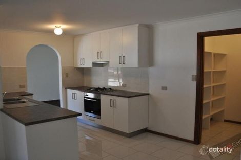 Property photo of 8 Shay Court Huntfield Heights SA 5163