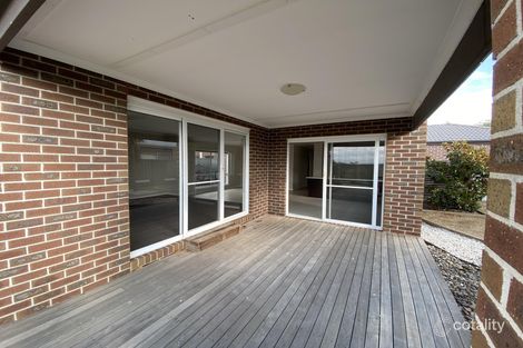 Property photo of 32 Eureka Drive Manor Lakes VIC 3024