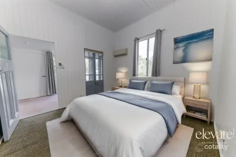 Property photo of 2 Bonito Court Cungulla QLD 4816