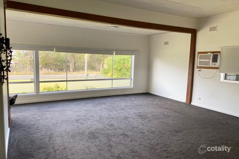 Property photo of 6 Rabaul Road Georges Hall NSW 2198