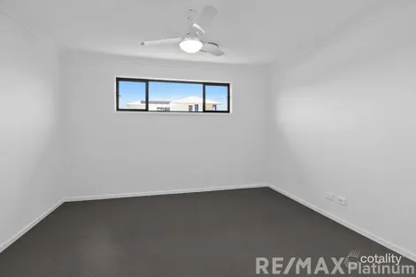 Property photo of 35 Superb Drive Narangba QLD 4504