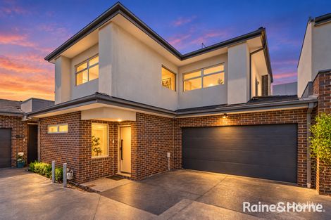 Property photo of 2/52 Warwick Road Pascoe Vale VIC 3044
