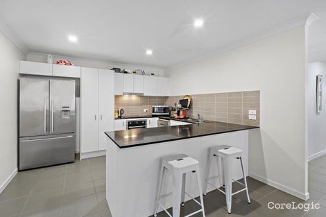 Property photo of 9 Molly Court Eagleby QLD 4207