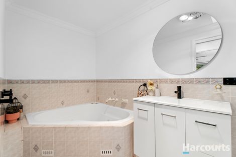 Property photo of 17 Willow Close Elermore Vale NSW 2287