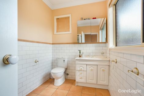 Property photo of 5 Hillcrest Road Oak Park VIC 3046