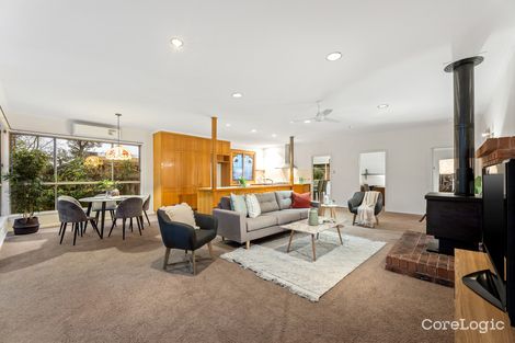 Property photo of 6 Highview Grove Burwood East VIC 3151